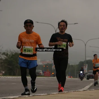 Runner Photo 8526800
