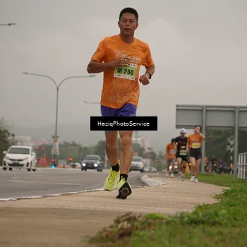 Runner Photo 8526836