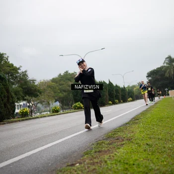 Runner Photo 8526875
