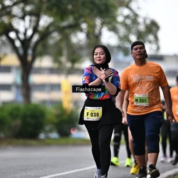 Runner Photo 8526893