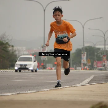 Runner Photo 8526894