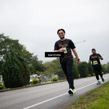 Runner Photo 8527042