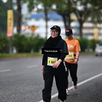 Runner Photo 8527274