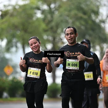 Runner Photo 8527575