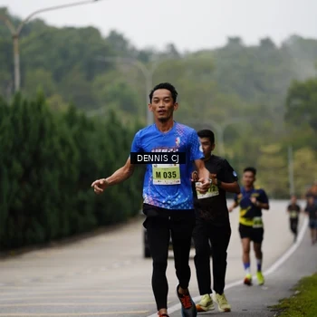 Runner Photo 8527873