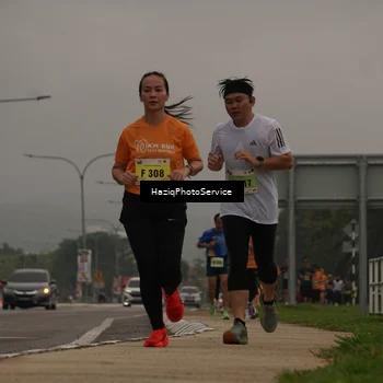 Runner Photo 8527879