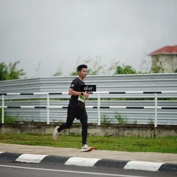 Runner Photo 8528008