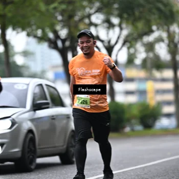Runner Photo 8528043