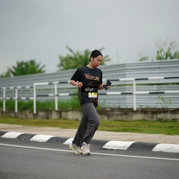 Runner Photo 8528078