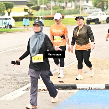 Runner Photo 8528098