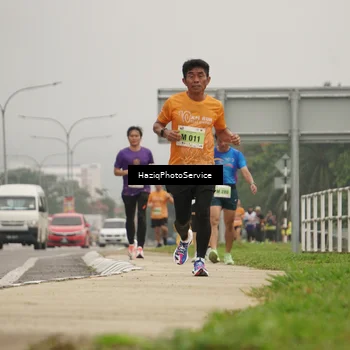 Runner Photo 8528255