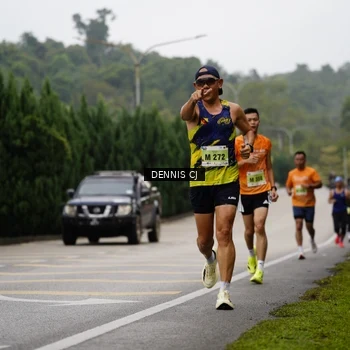 Runner Photo 8528364