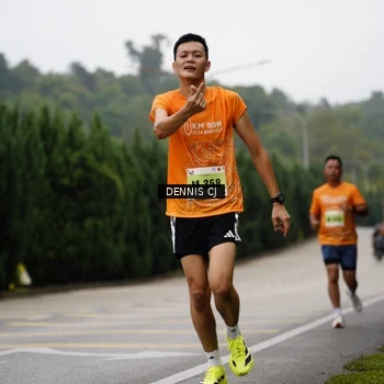 Runner Photo 8528455
