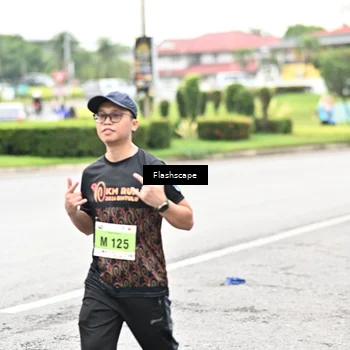 Runner Photo 8528511