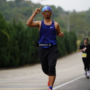 Runner Photo 8528591