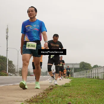 Runner Photo 8528612
