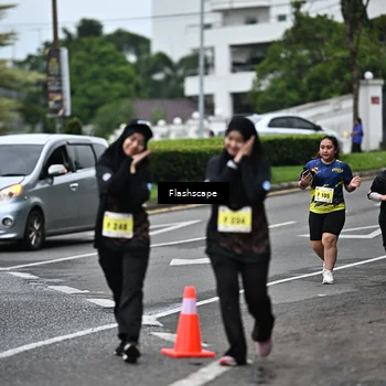 Runner Photo 8528754