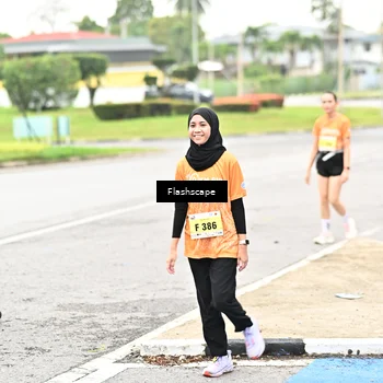 Runner Photo 8528773