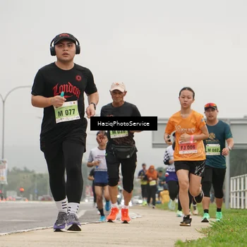 Runner Photo 8528862