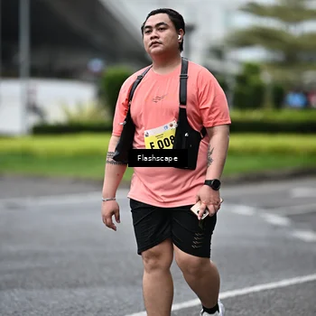 Runner Photo 8528875