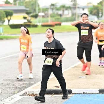 Runner Photo 8528881