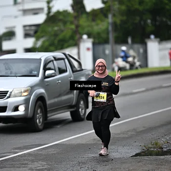 Runner Photo 8528916