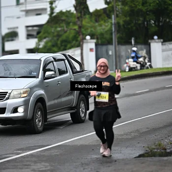 Runner Photo 8528919