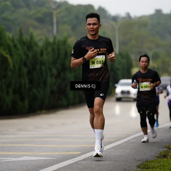 Runner Photo 8528923