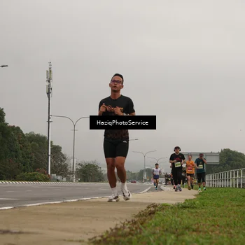 Runner Photo 8528958