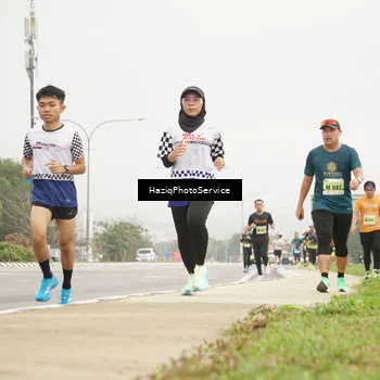 Runner Photo 8529038
