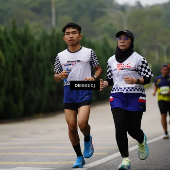 Runner Photo 8529059