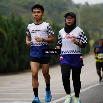 Runner Photo 8529068