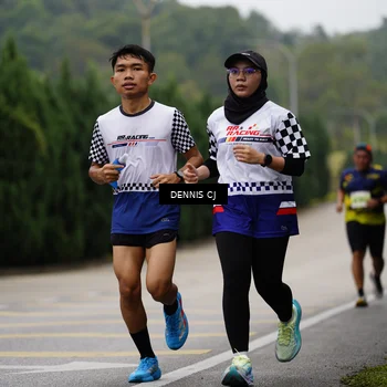 Runner Photo 8529069