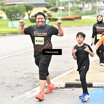 Runner Photo 8529117