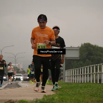 Runner Photo 8529187