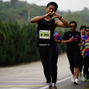 Runner Photo 8529205