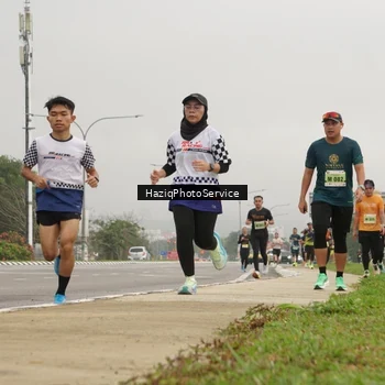 Runner Photo 8529225