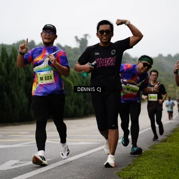 Runner Photo 8529251