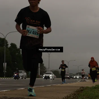 Runner Photo 8529262