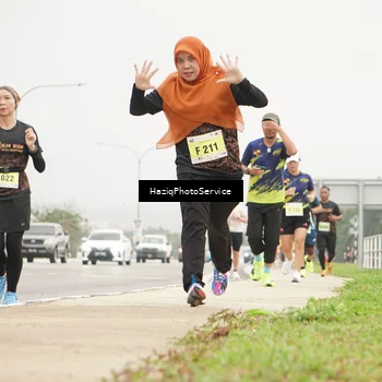 Runner Photo 8529315