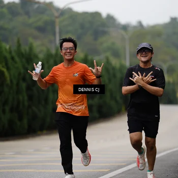 Runner Photo 8529366