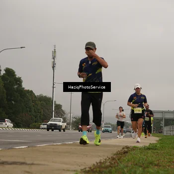 Runner Photo 8529367