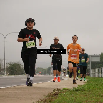 Runner Photo 8529404
