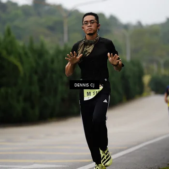 Runner Photo 8529464