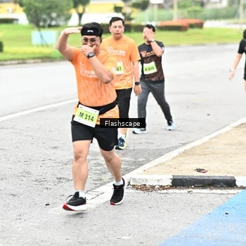 Runner Photo 8529531
