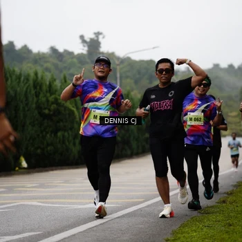 Runner Photo 8529551