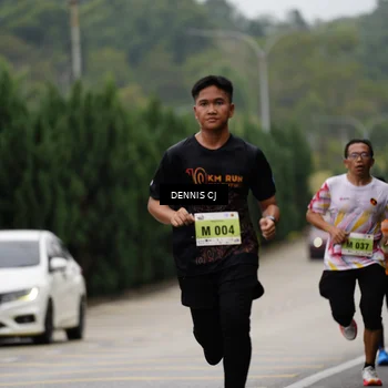 Runner Photo 8529573