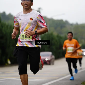 Runner Photo 8529646