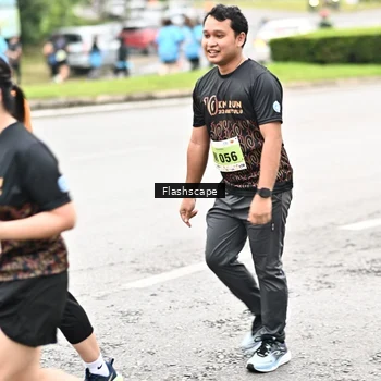 Runner Photo 8529660