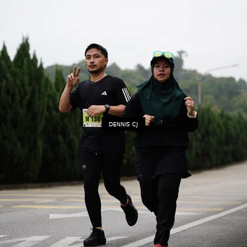 Runner Photo 8529748